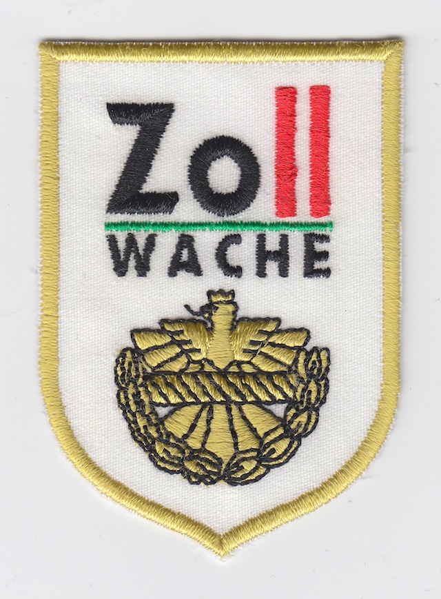 AT_008_Shoulder_Patch_worn_from_1996-1998_small_Type